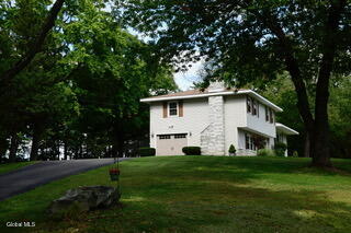 313 Pine Circle Claverack NY 12075