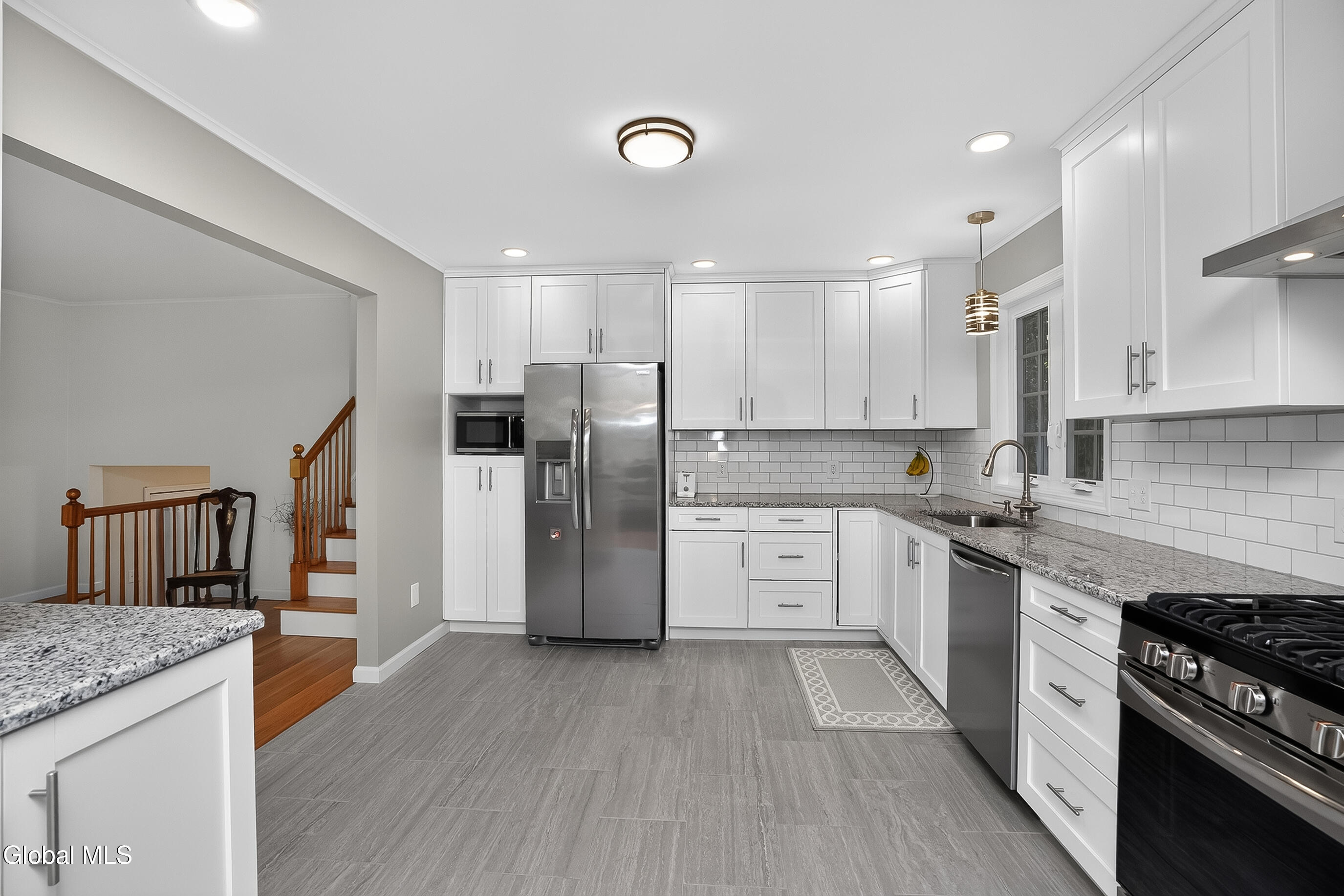 313 Pine Circle Claverack NY 12513