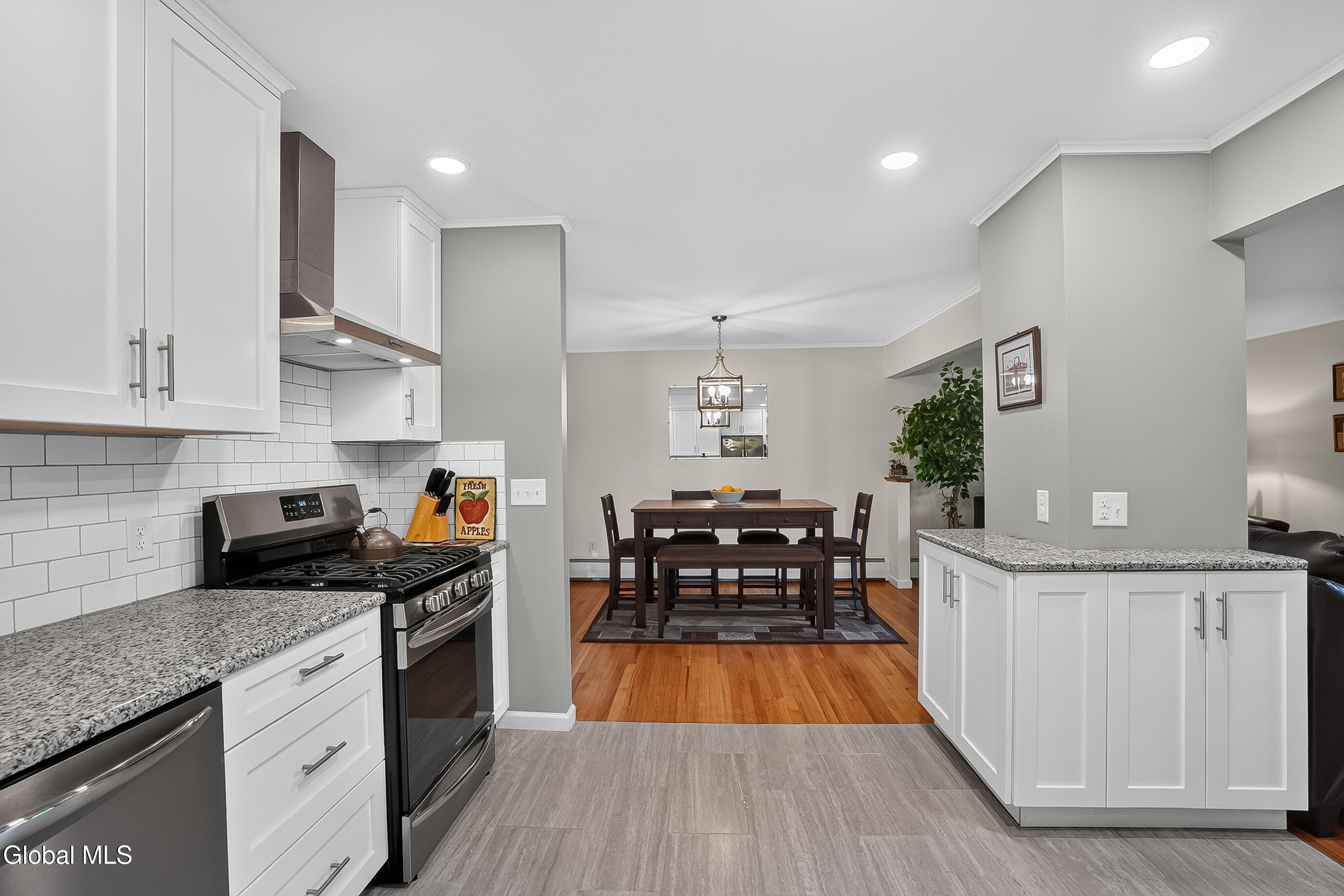 313 Pine Circle Claverack NY 12513