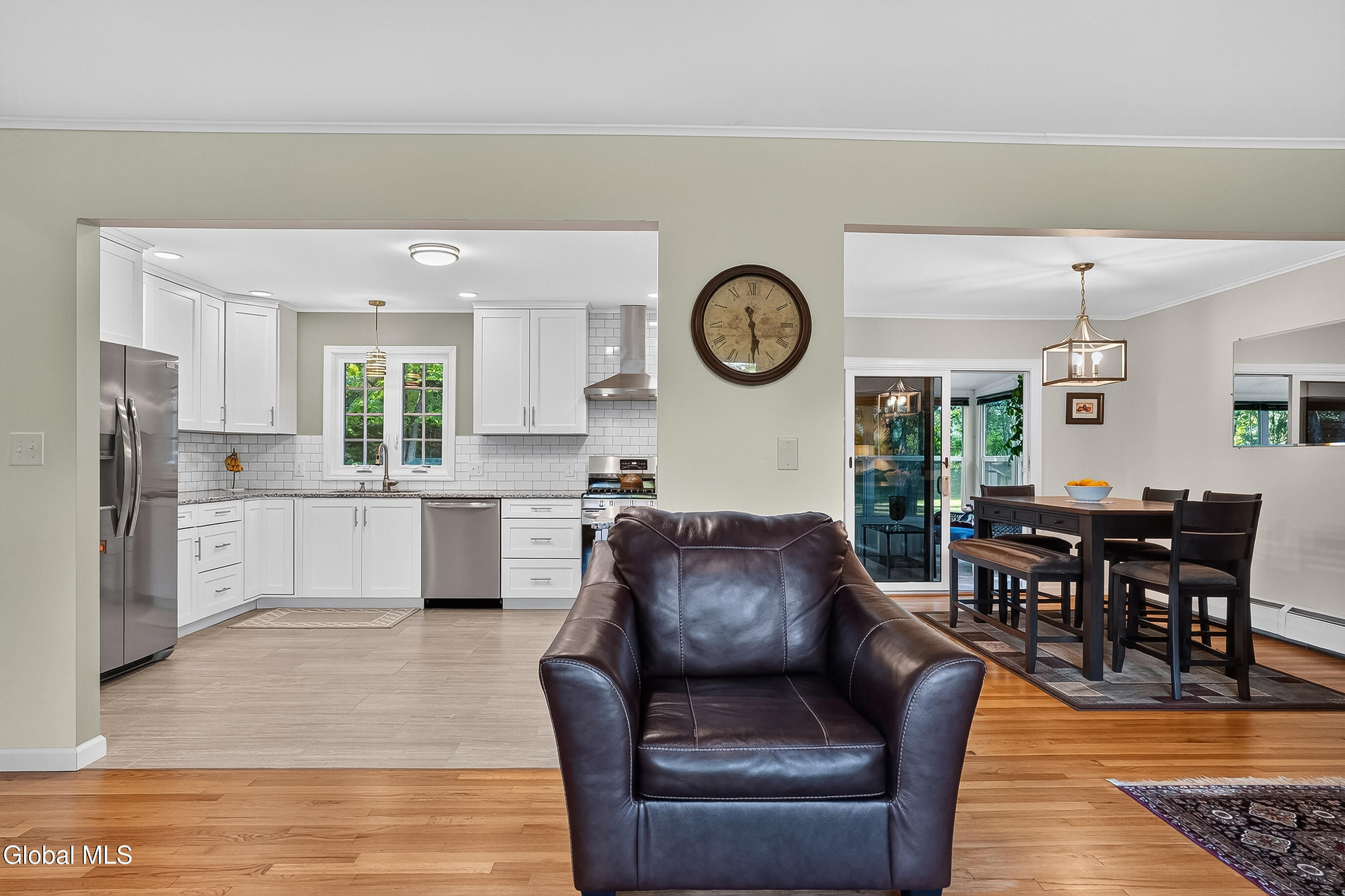 313 Pine Circle Claverack NY 12513