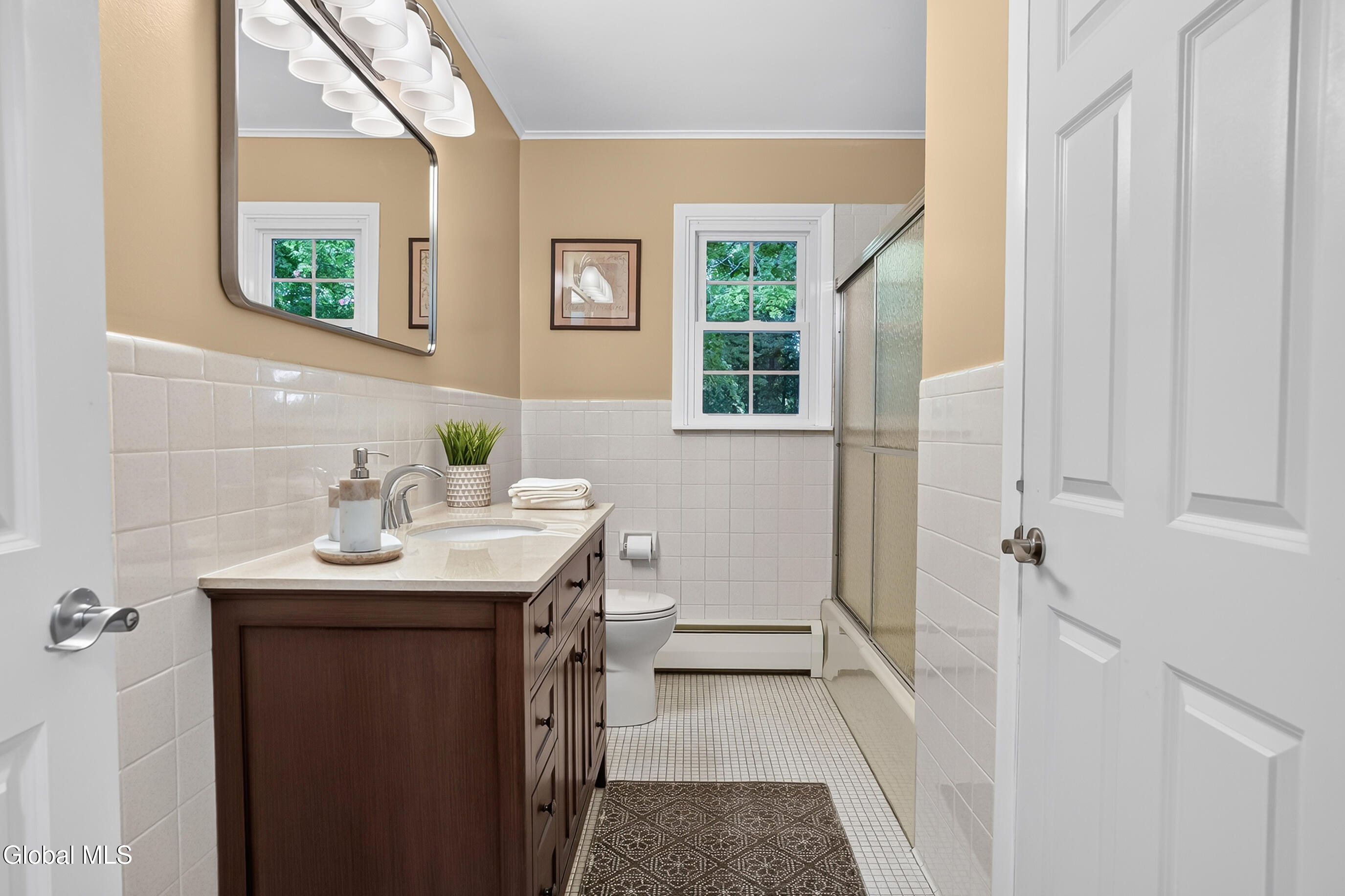 313 Pine Circle Claverack NY 12513