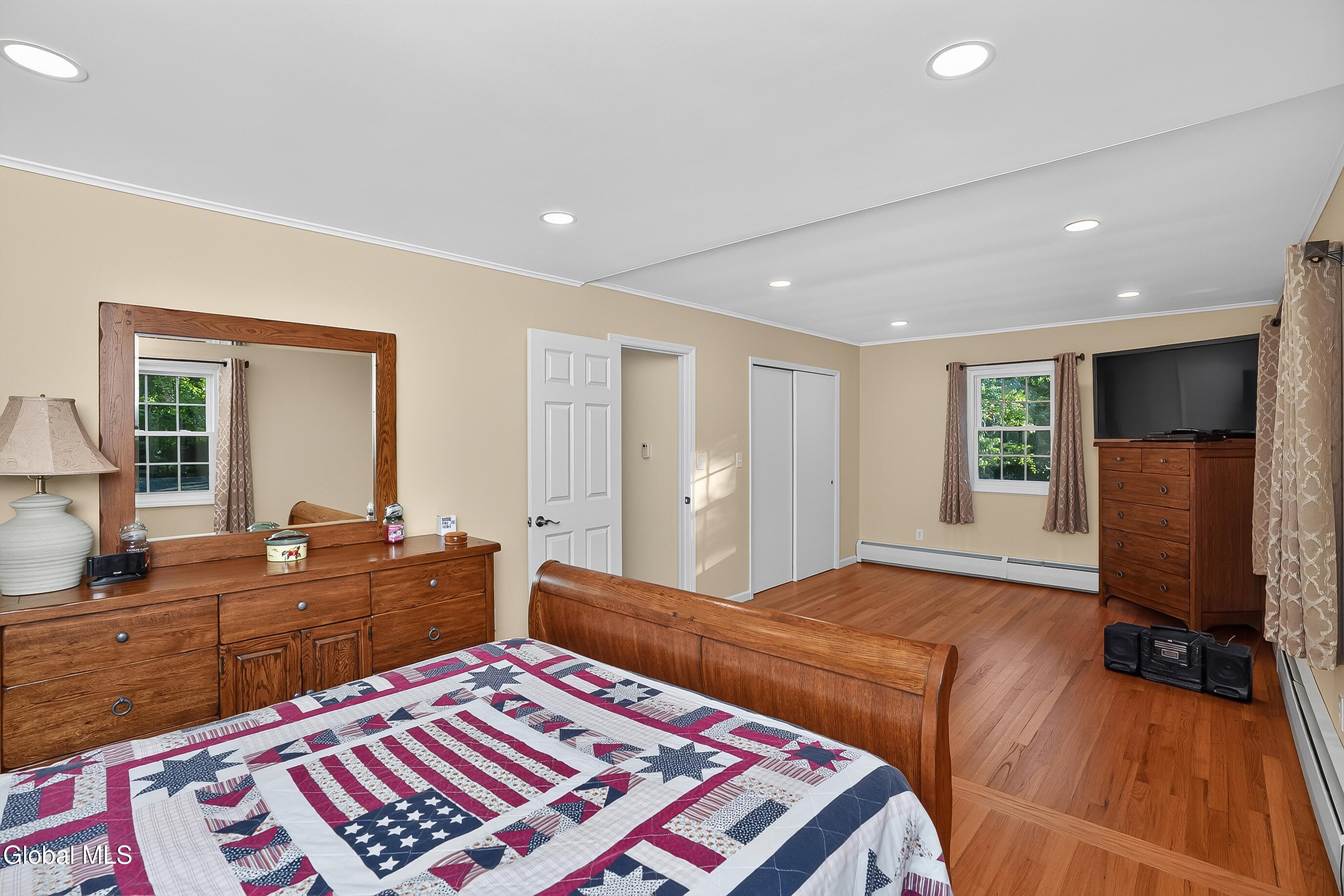 313 Pine Circle Claverack NY 12513