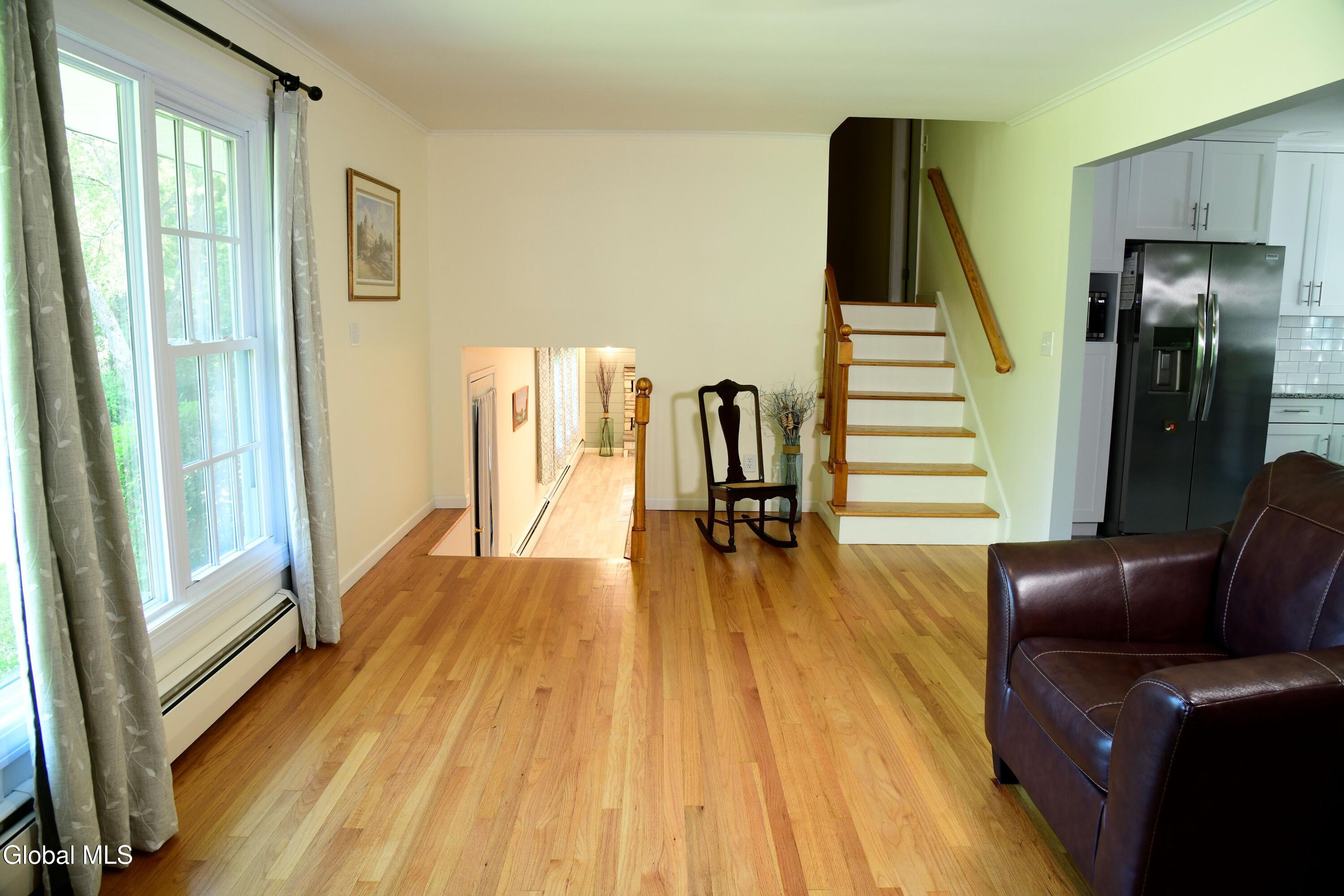 313 Pine Circle Claverack NY 12075