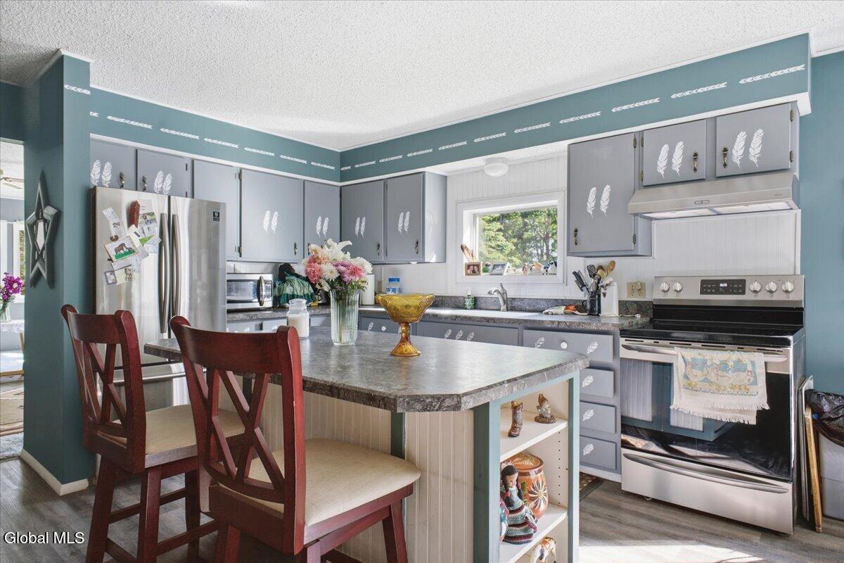 11079 New York 22 Comstock NY 12821