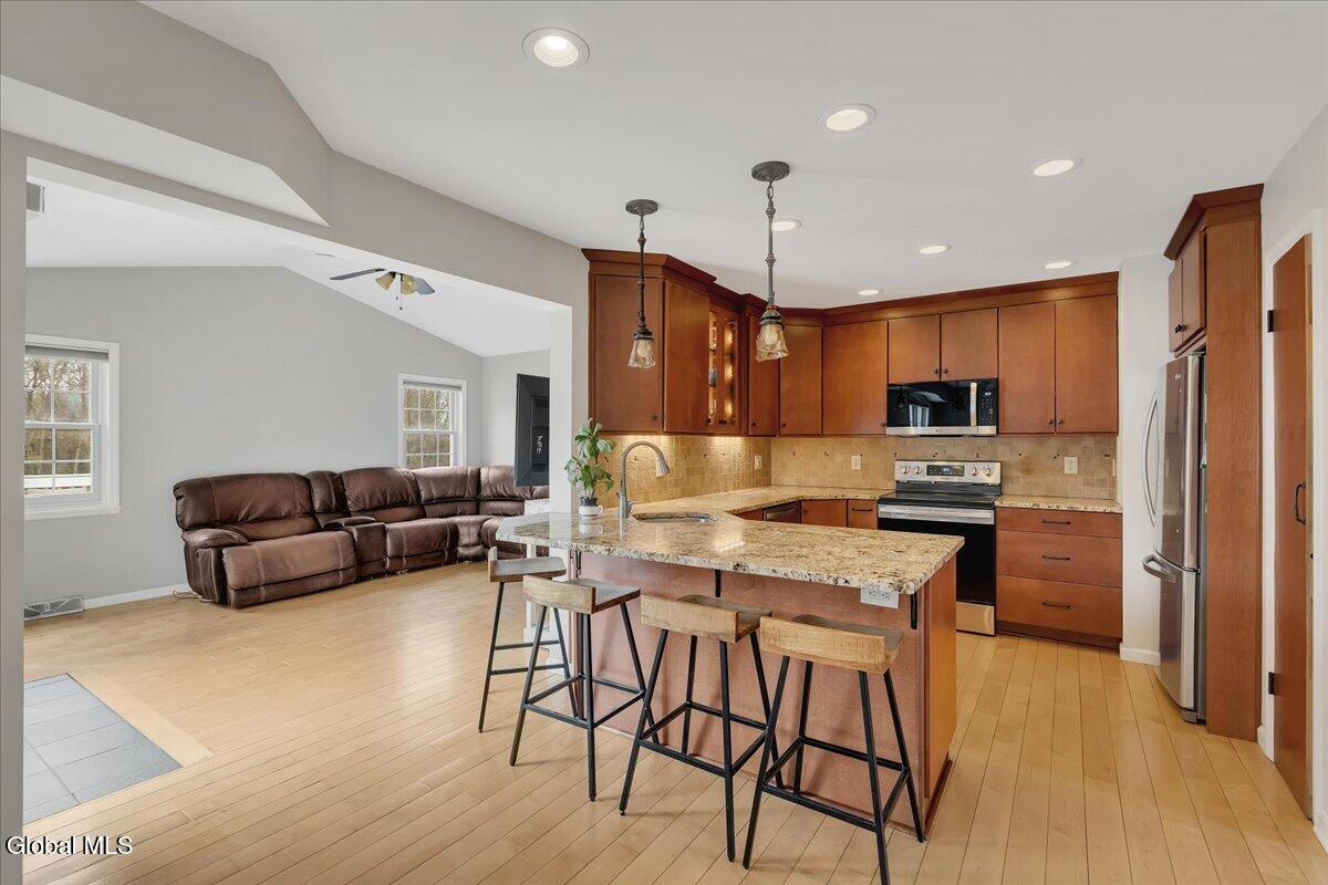 128 Horizon Boulevard Schenectady NY 12306