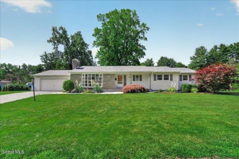 2264 Preisman Drive Niskayuna NY 12309