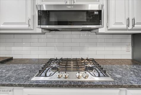 2264 Preisman Drive Niskayuna NY 12309
