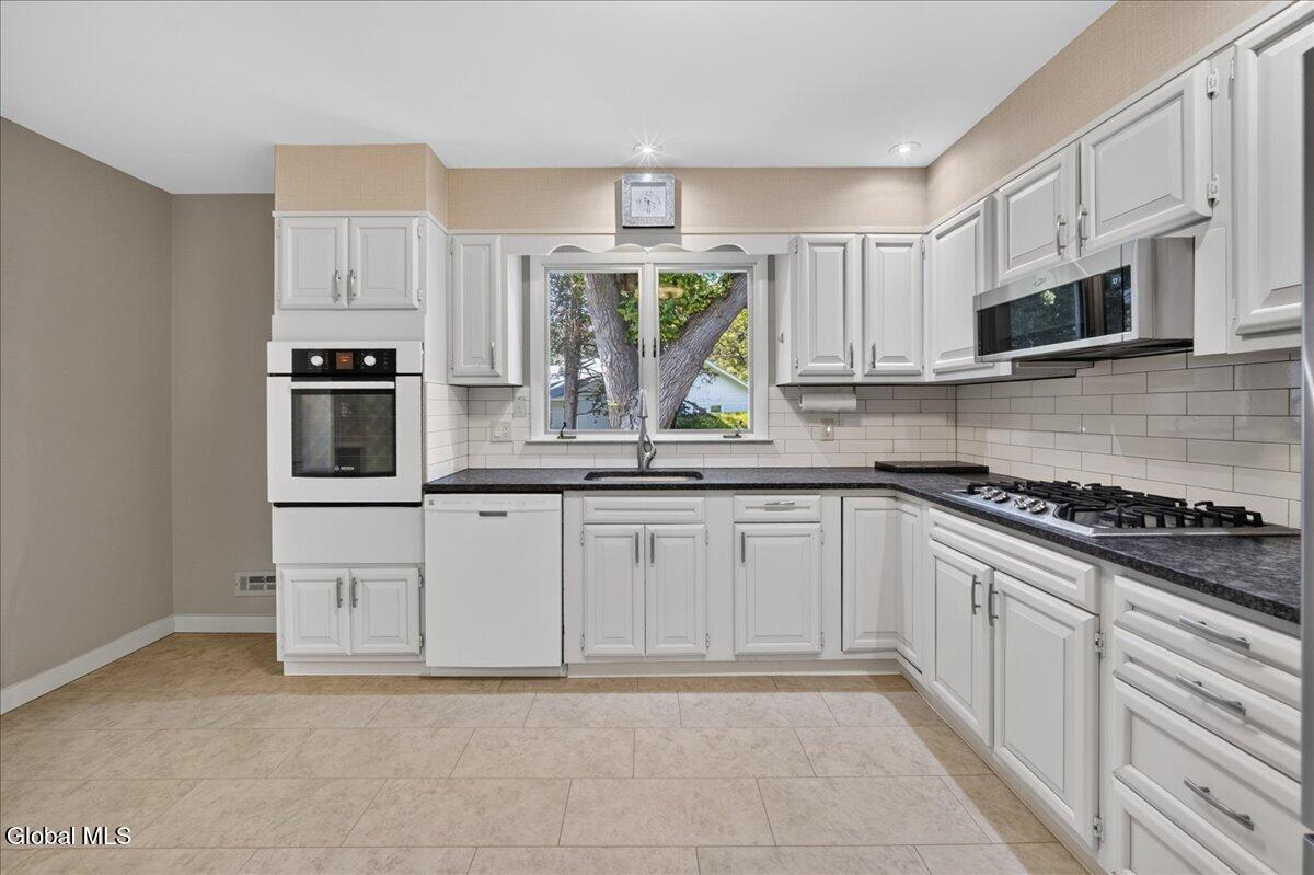2264 Preisman Drive Niskayuna NY 12309