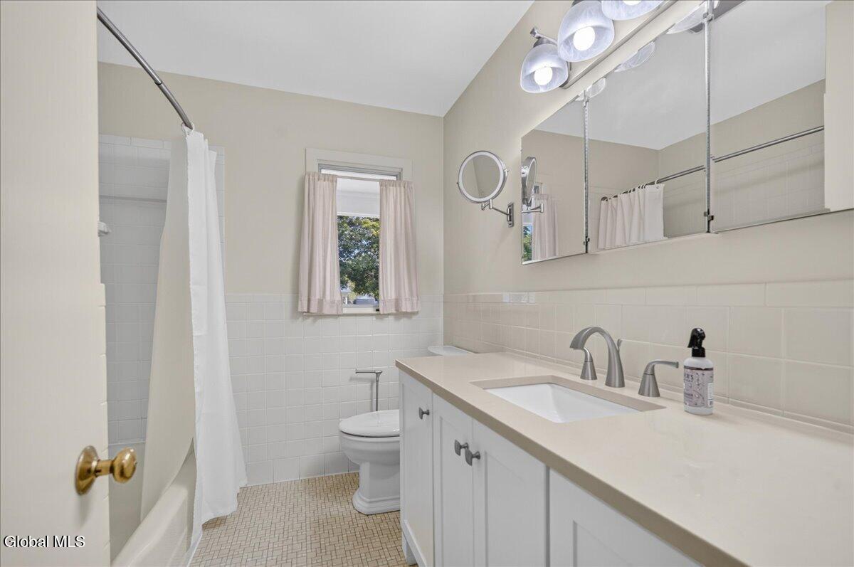 2264 Preisman Drive Niskayuna NY 12309