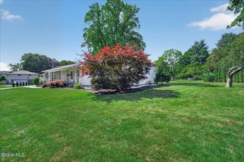 2264 Preisman Drive Niskayuna NY 12309