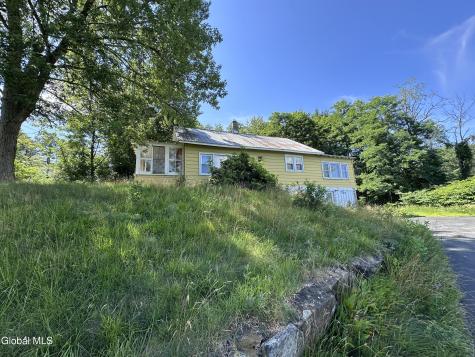 576 Main Street Corinth NY 12822