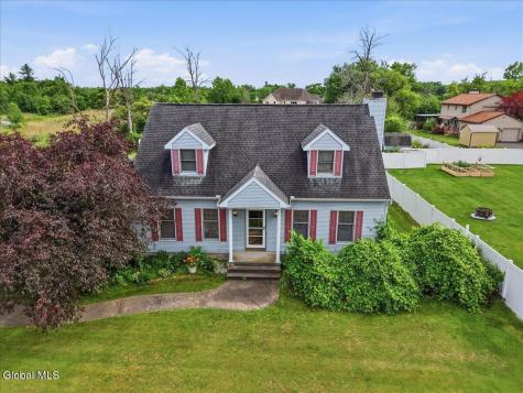 52 Haswell Road Colonie NY 12189