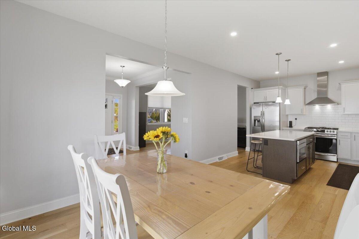 21 Tisdale Lane Clifton Park NY 12065