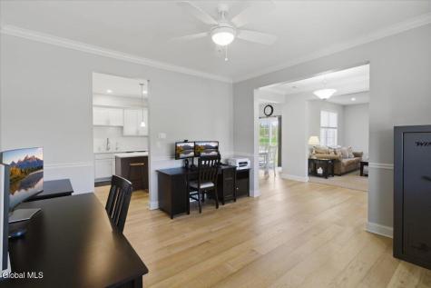 21 Tisdale Lane Clifton Park NY 12065