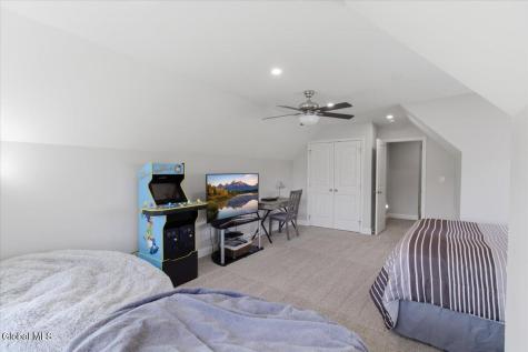 21 Tisdale Lane Clifton Park NY 12065