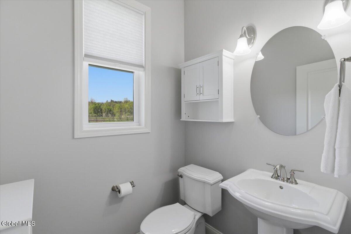 21 Tisdale Lane Clifton Park NY 12065