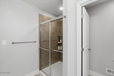 21 Tisdale Lane Clifton Park NY 12065