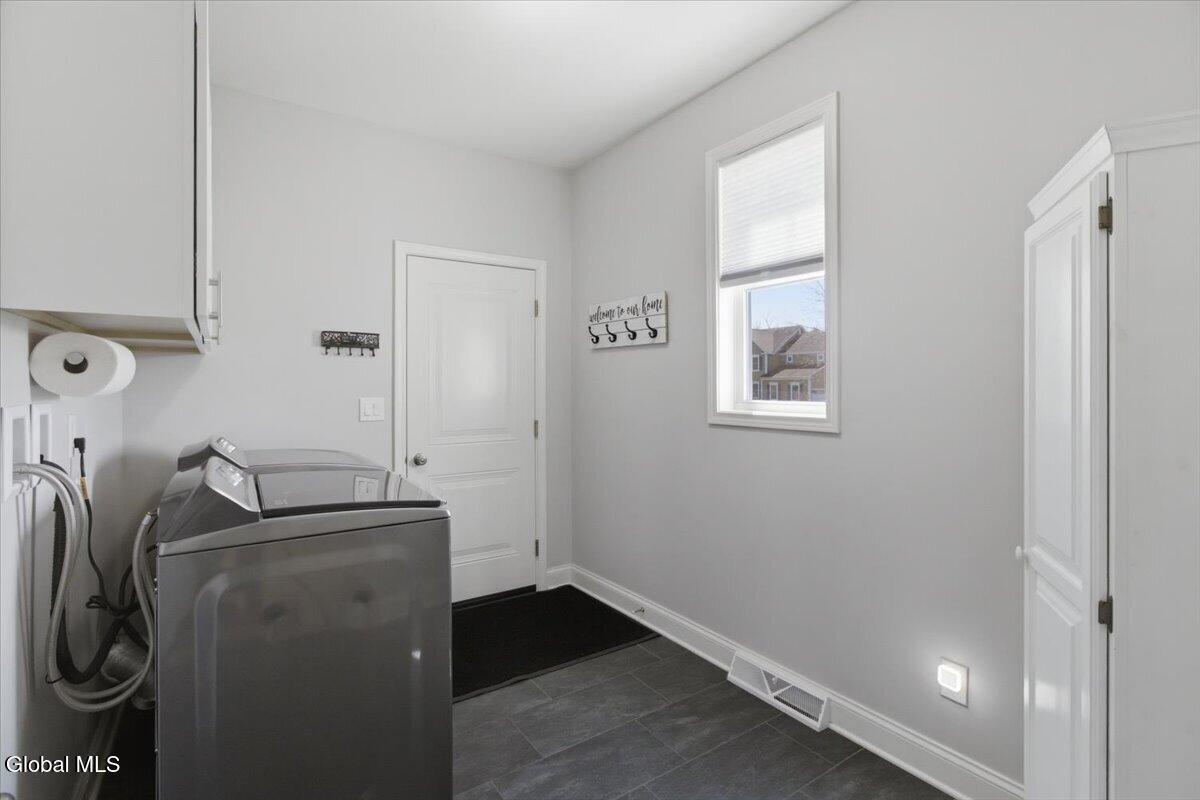 21 Tisdale Lane Clifton Park NY 12065