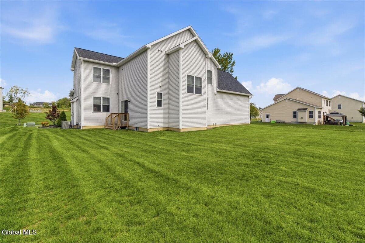 21 Tisdale Lane Clifton Park NY 12065