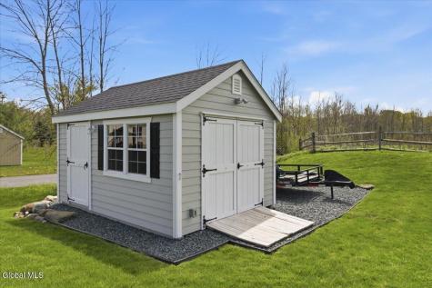 21 Tisdale Lane Clifton Park NY 12065