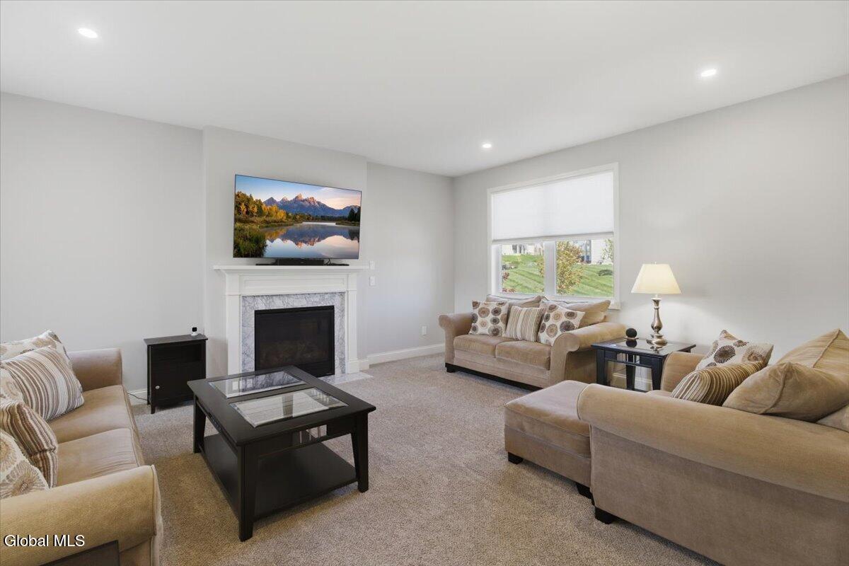 21 Tisdale Lane Clifton Park NY 12065