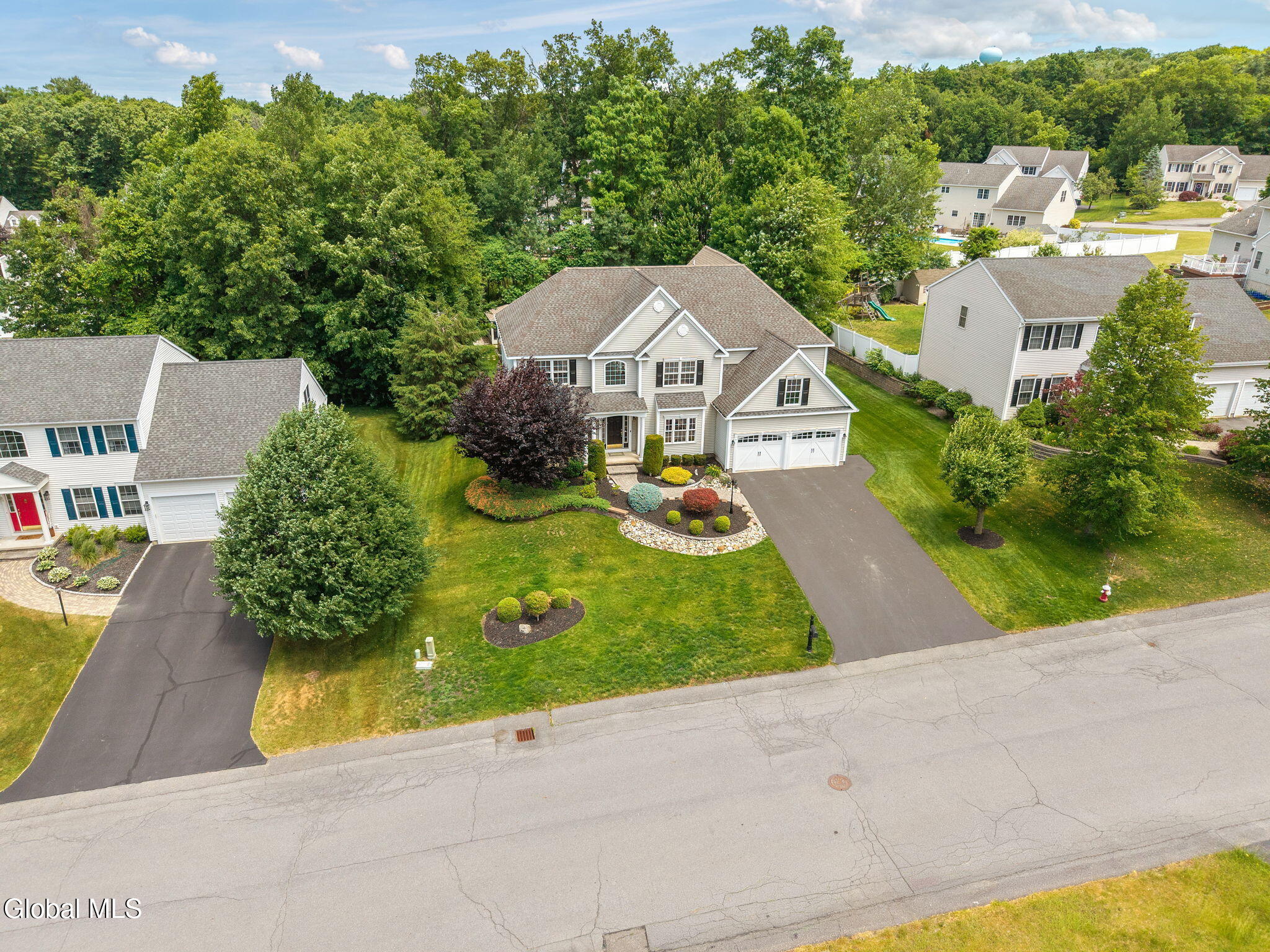 35 Shinnecock Hills Drive Albany NY 12205