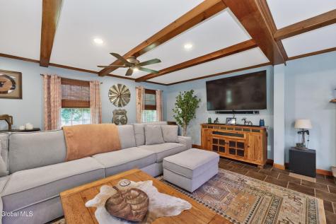 4 Stottle Lane Glenville NY 12302