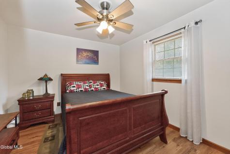 4 Stottle Lane Glenville NY 12302
