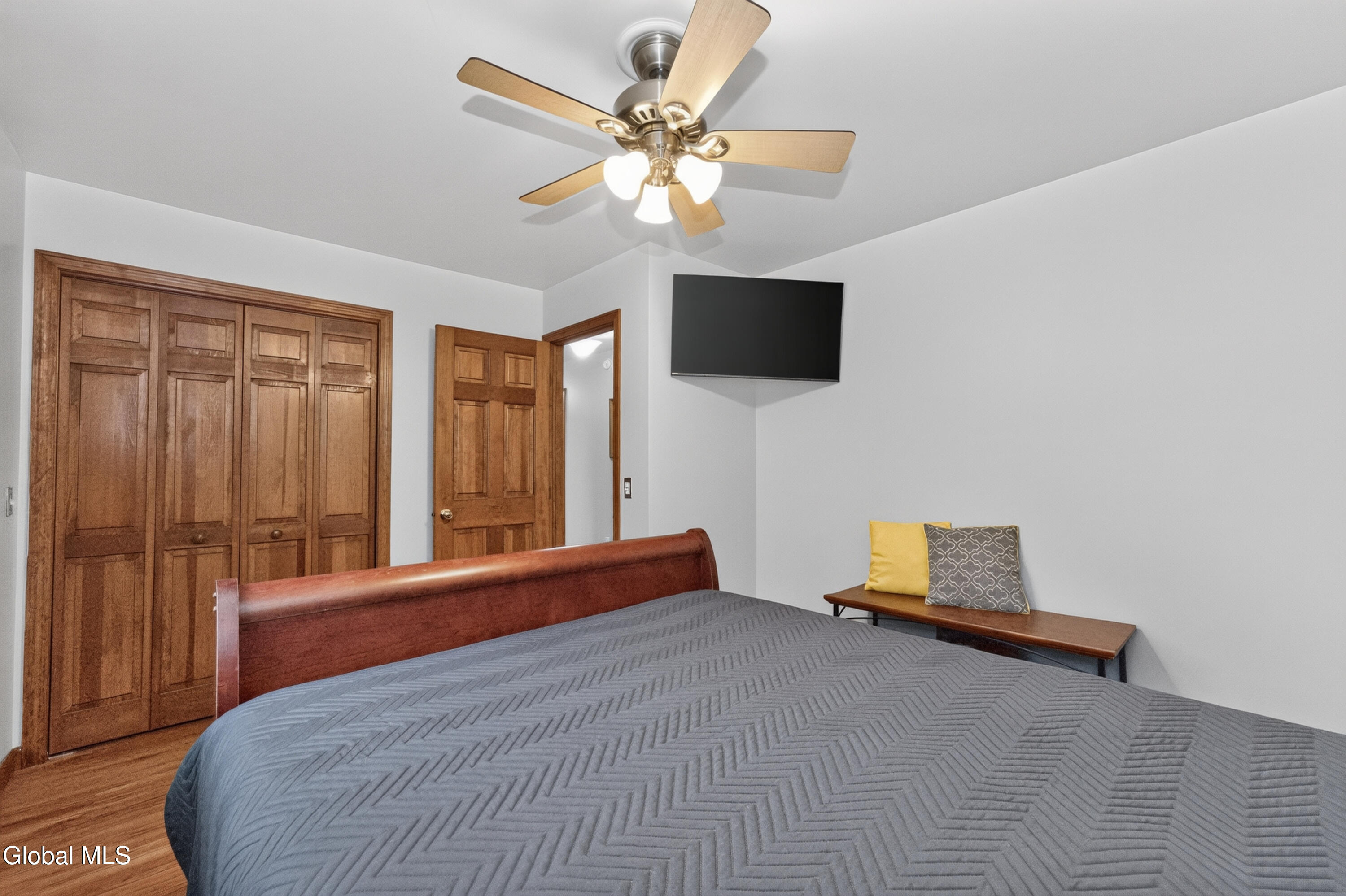4 Stottle Lane Glenville NY 12302