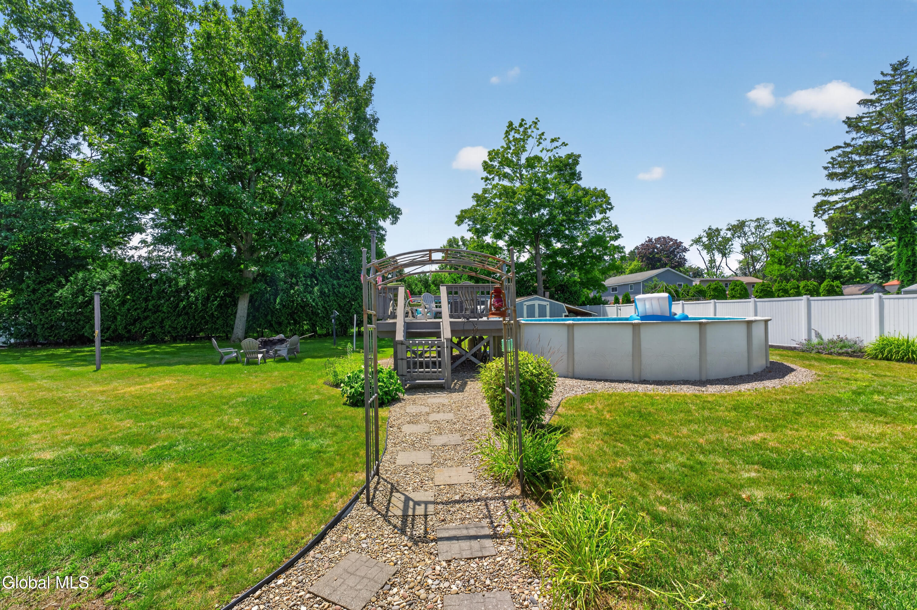 4 Stottle Lane Glenville NY 12302