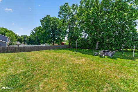 4 Stottle Lane Glenville NY 12302