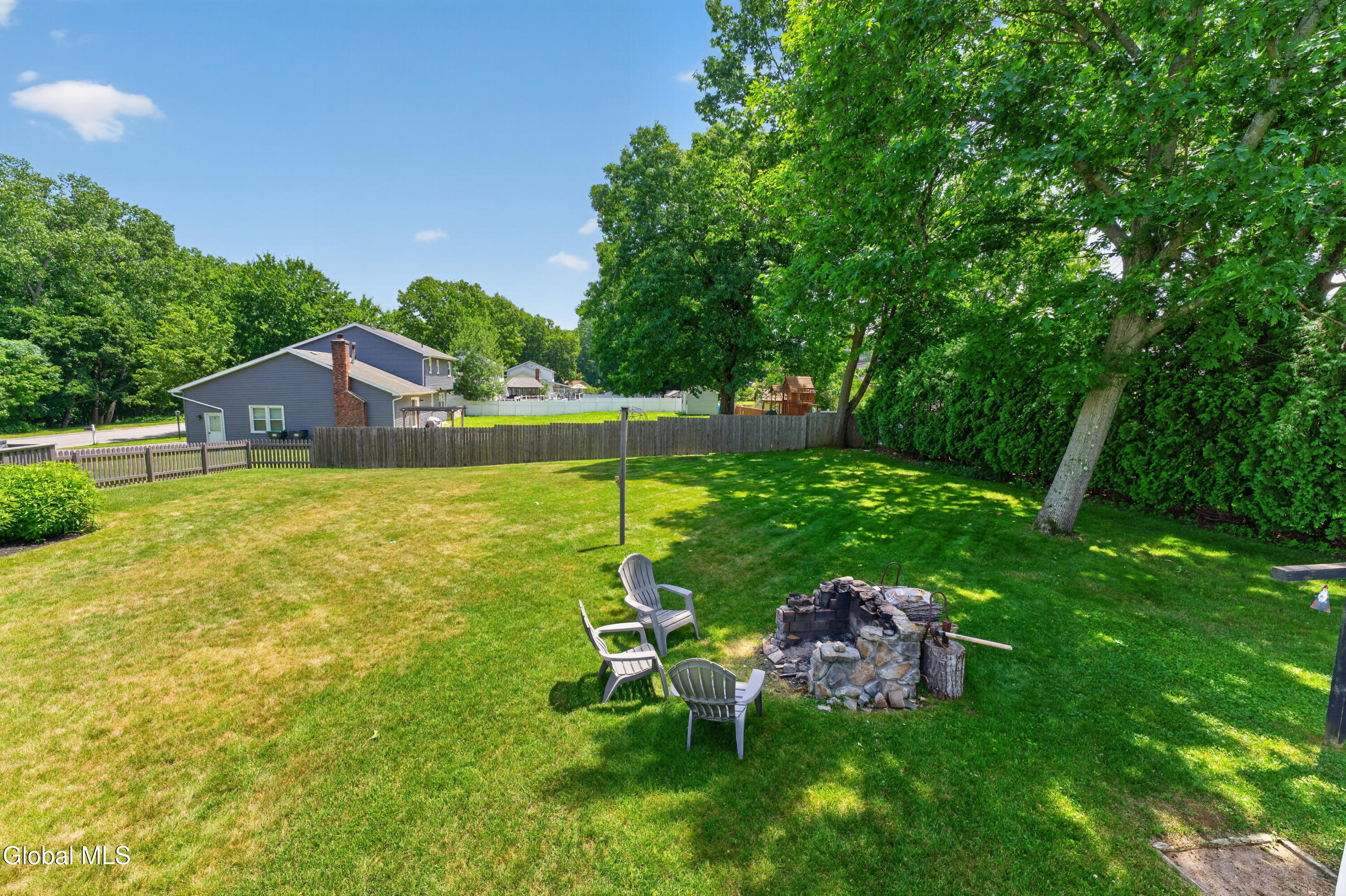 4 Stottle Lane Glenville NY 12302