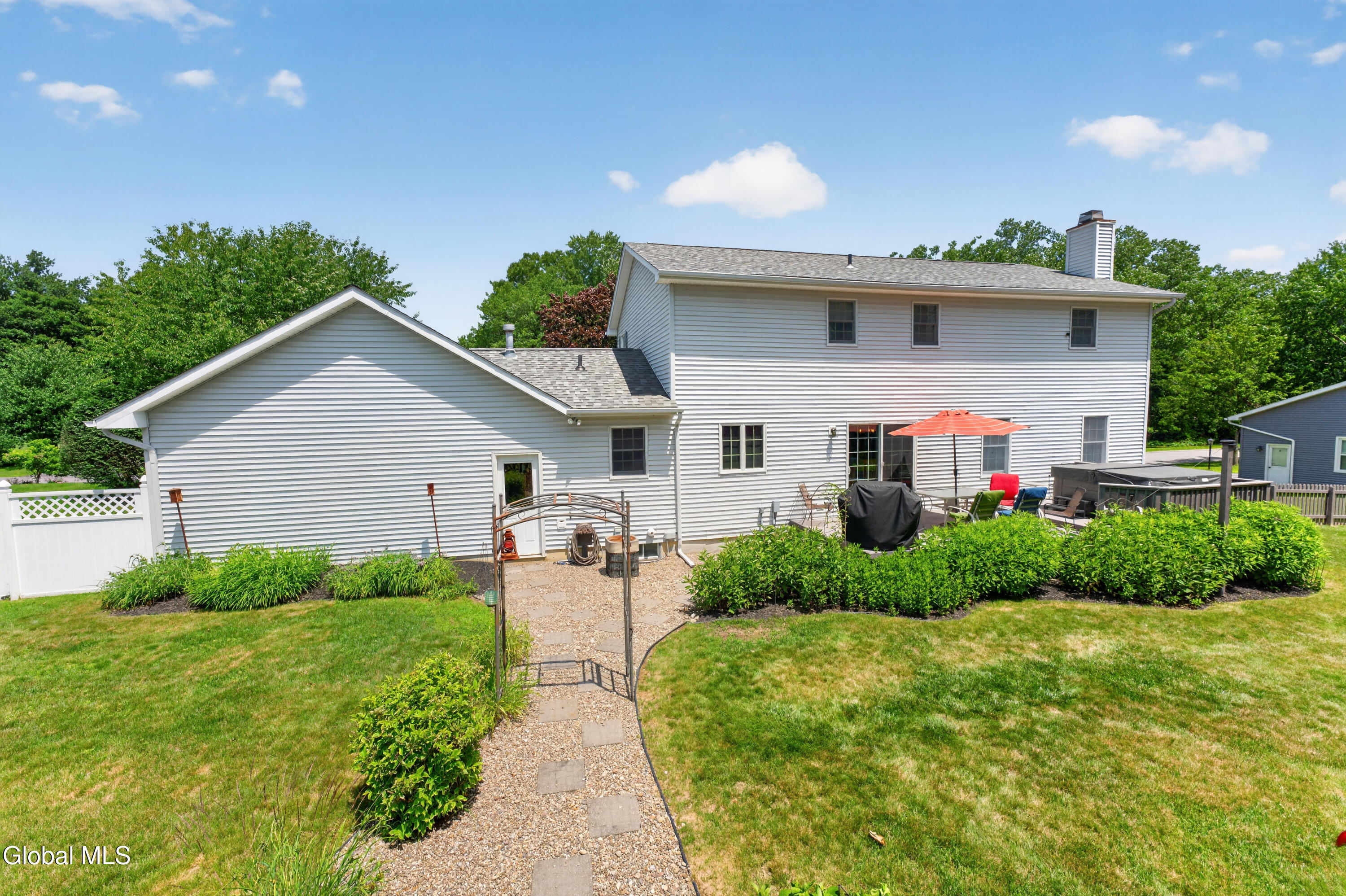 4 Stottle Lane Glenville NY 12302