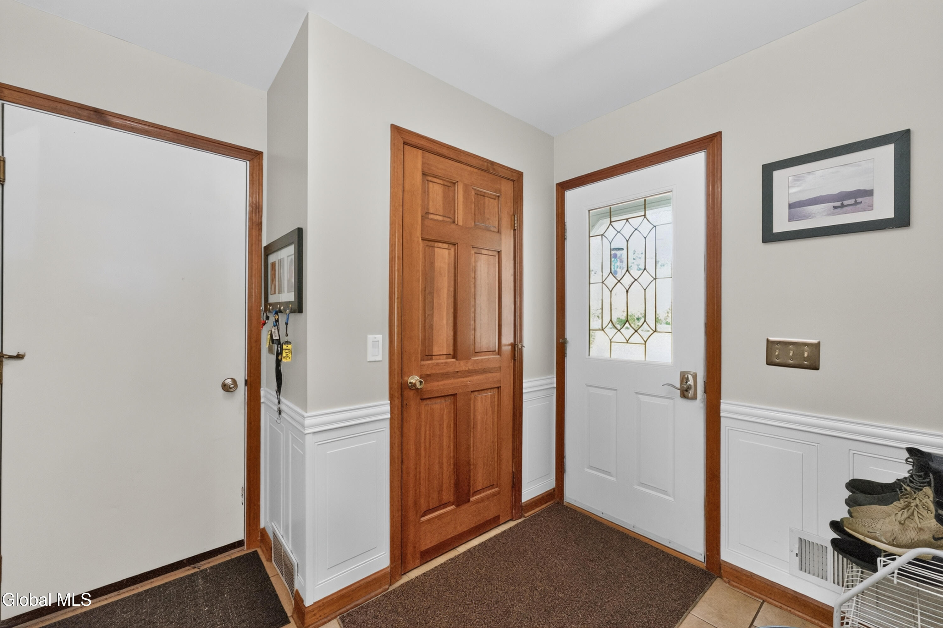 4 Stottle Lane Glenville NY 12302