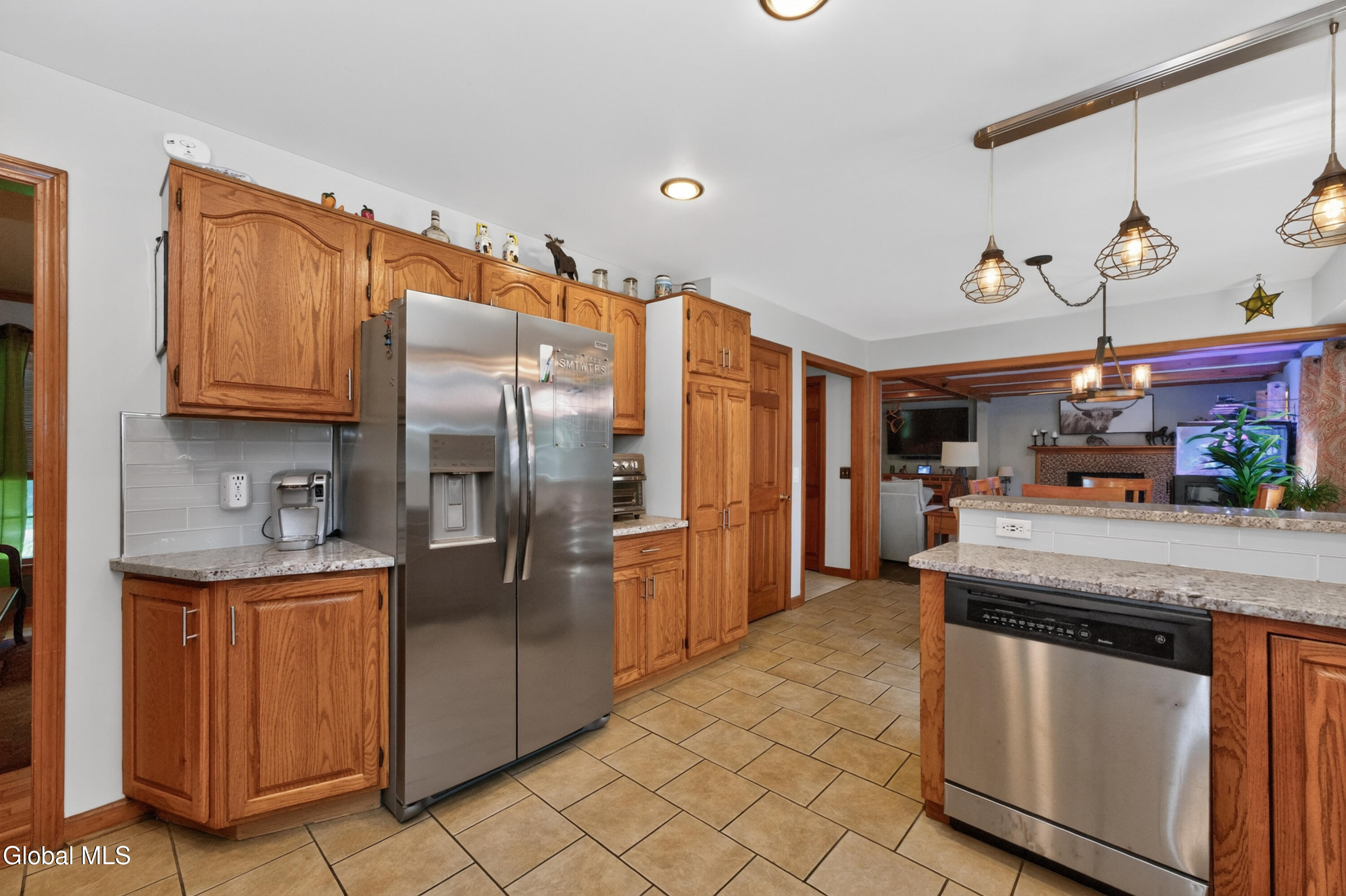 4 Stottle Lane Glenville NY 12302