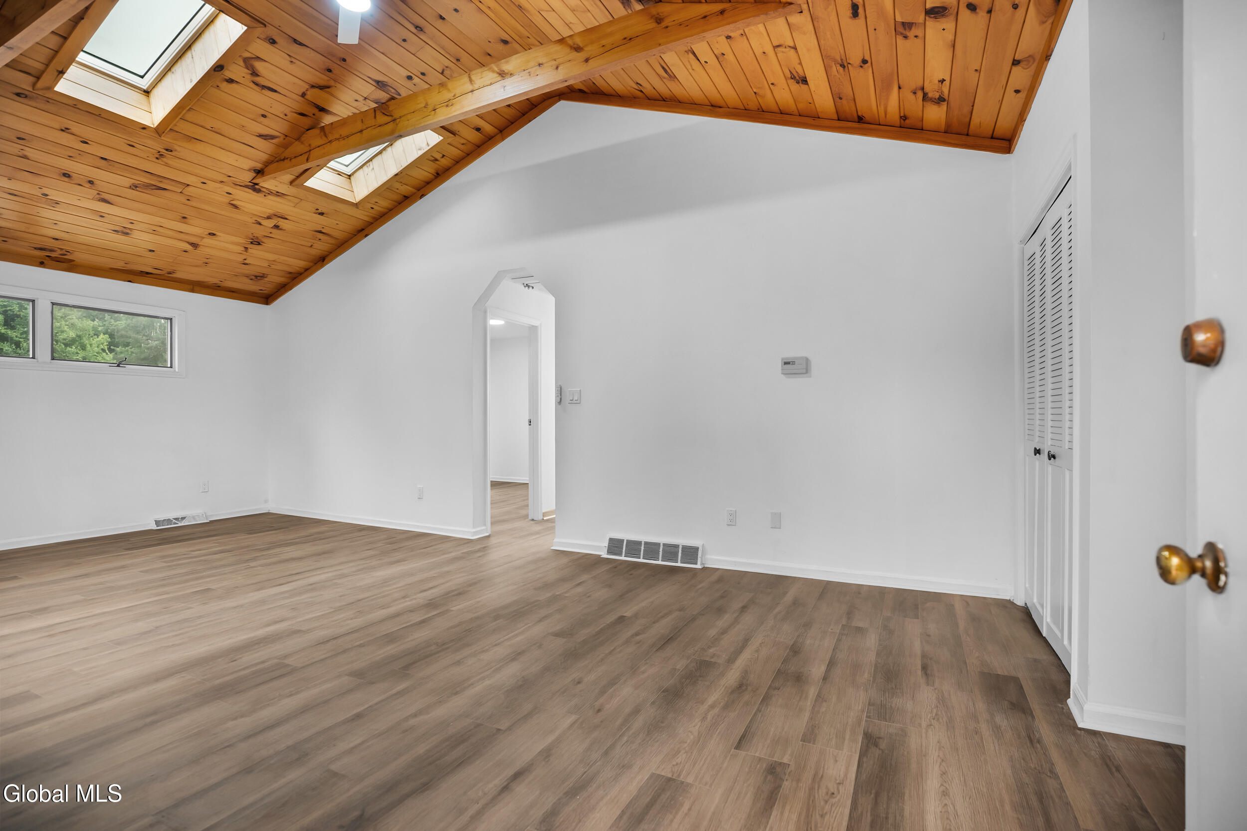 1368 Belmont Avenue Schenectady NY 12308