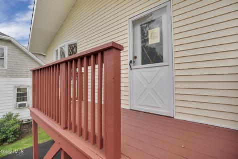 1368 Belmont Avenue Schenectady NY 12308