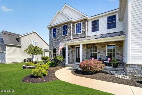 13 Peacham Road Watervliet NY 12189