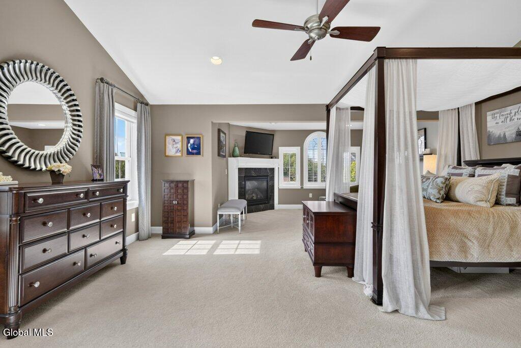 13 Peacham Road Watervliet NY 12189