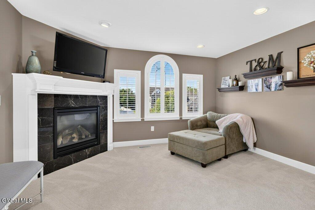 13 Peacham Road Watervliet NY 12189