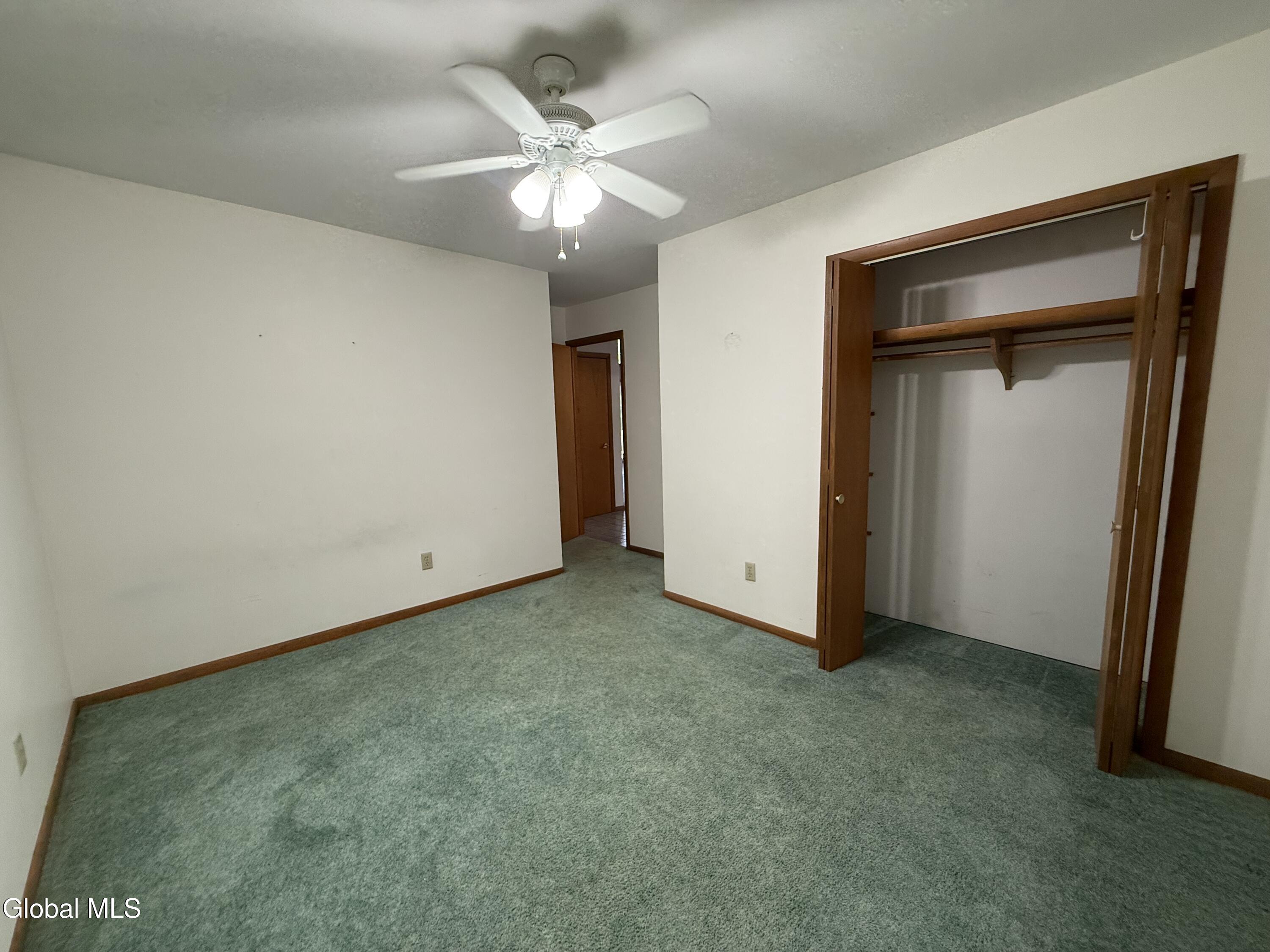936 Ridge Road Broadalbin NY 12025