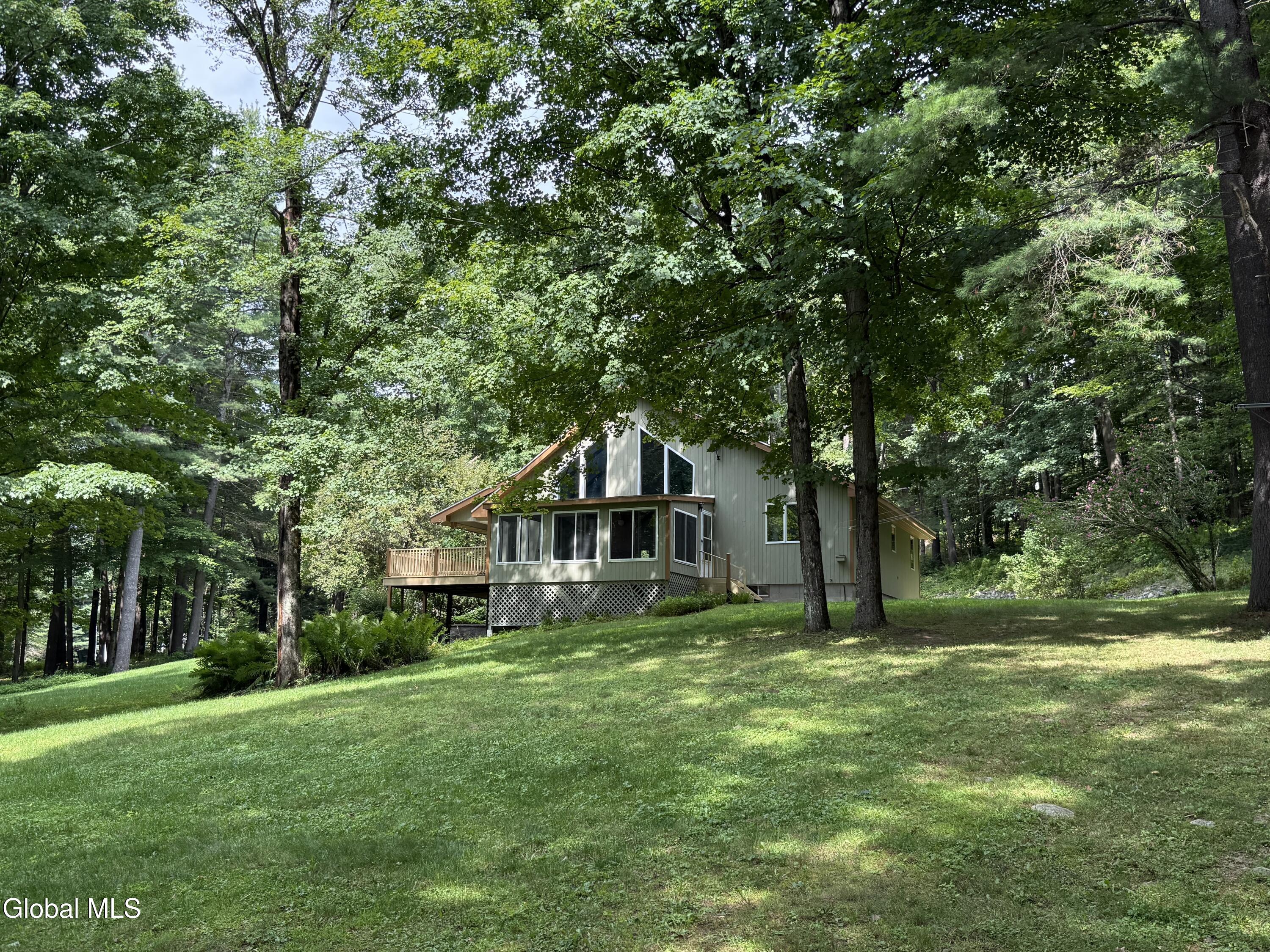 936 Ridge Road Broadalbin NY 12025