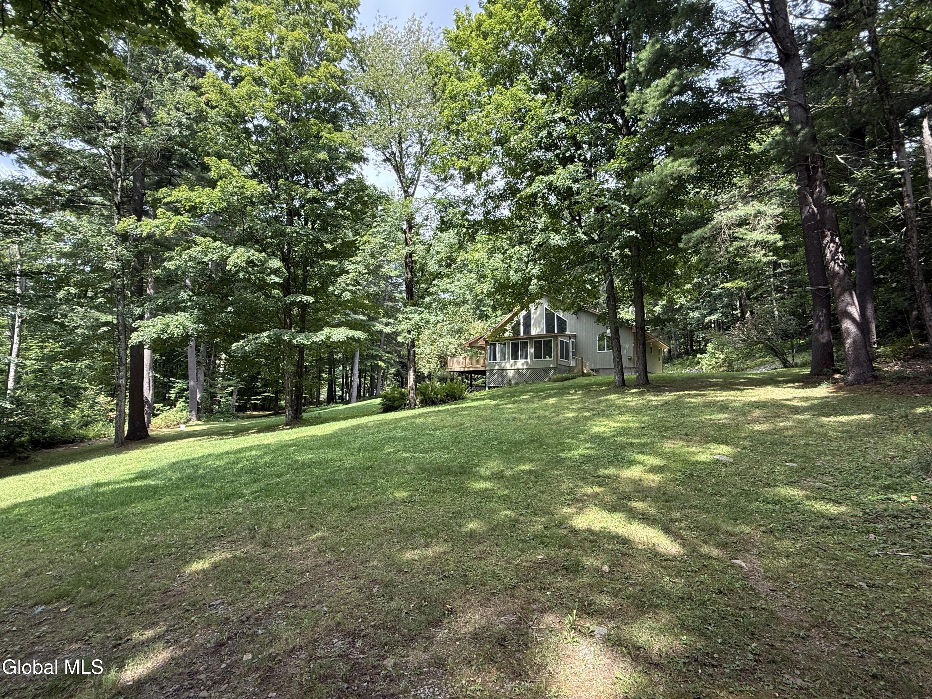 936 Ridge Road Broadalbin NY 12025