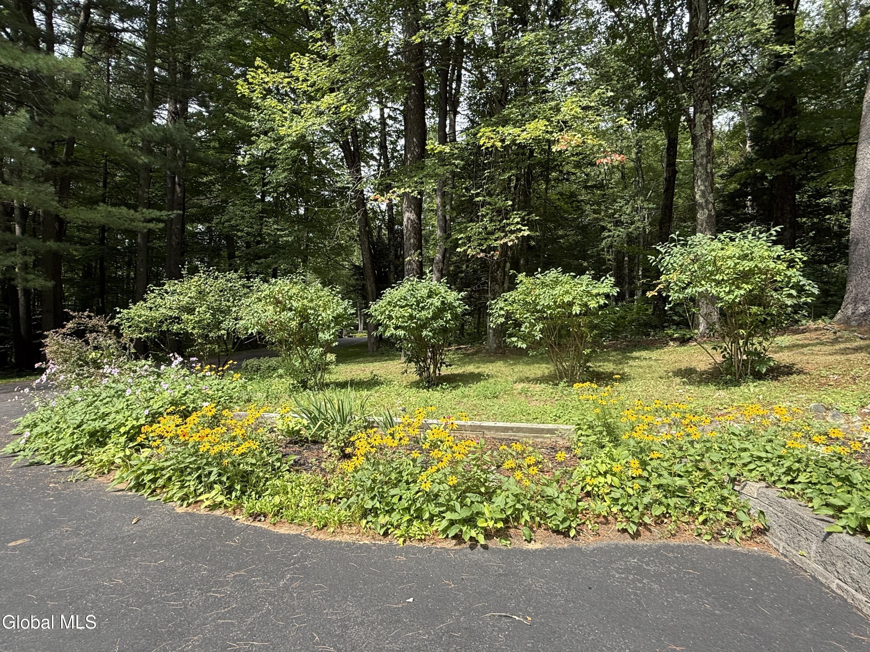 936 Ridge Road Broadalbin NY 12025