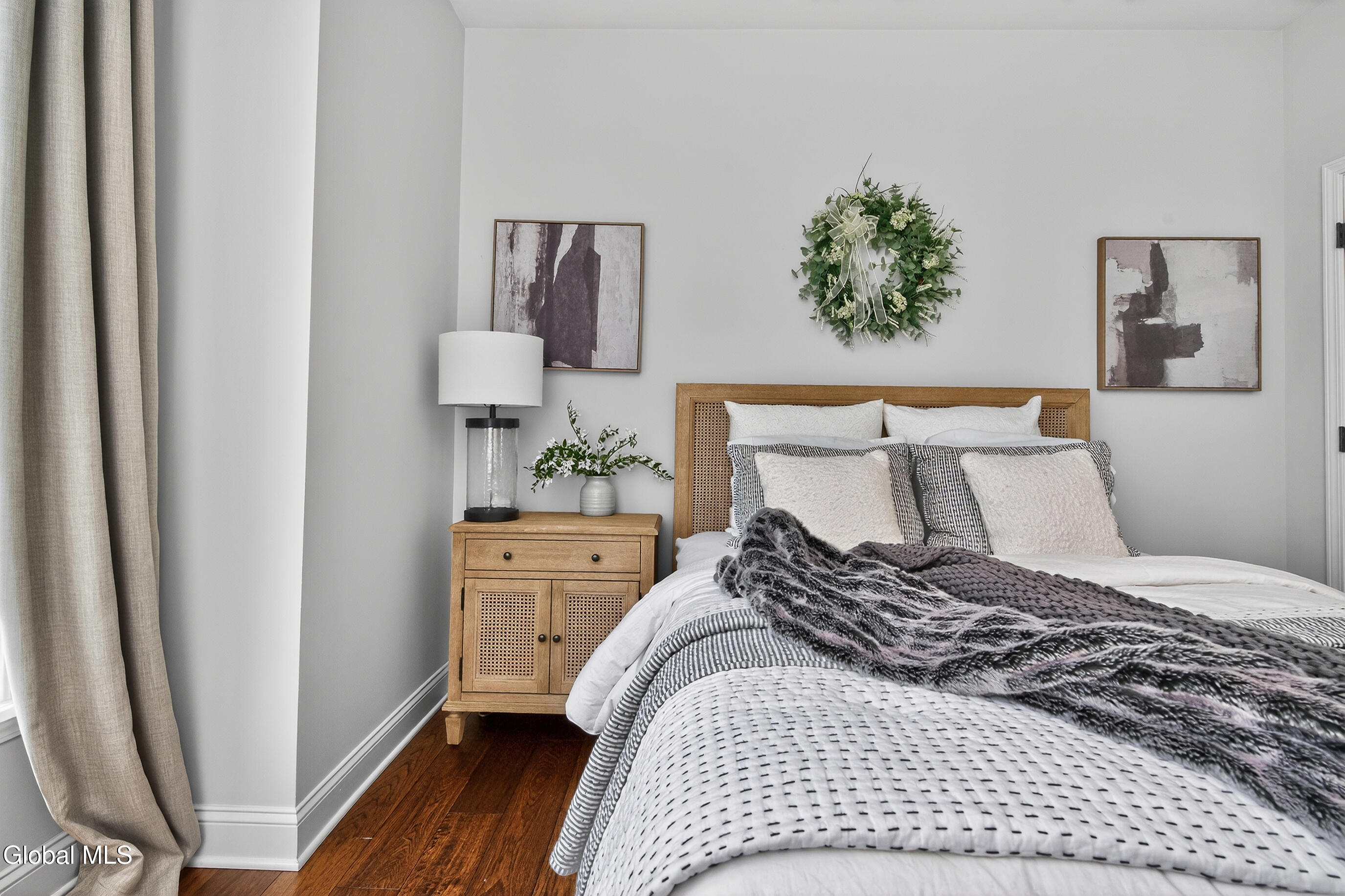 18 Bernie Loop Troy NY 12180