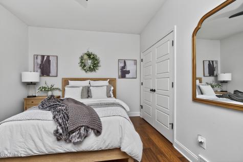 18 Bernie Loop Troy NY 12180