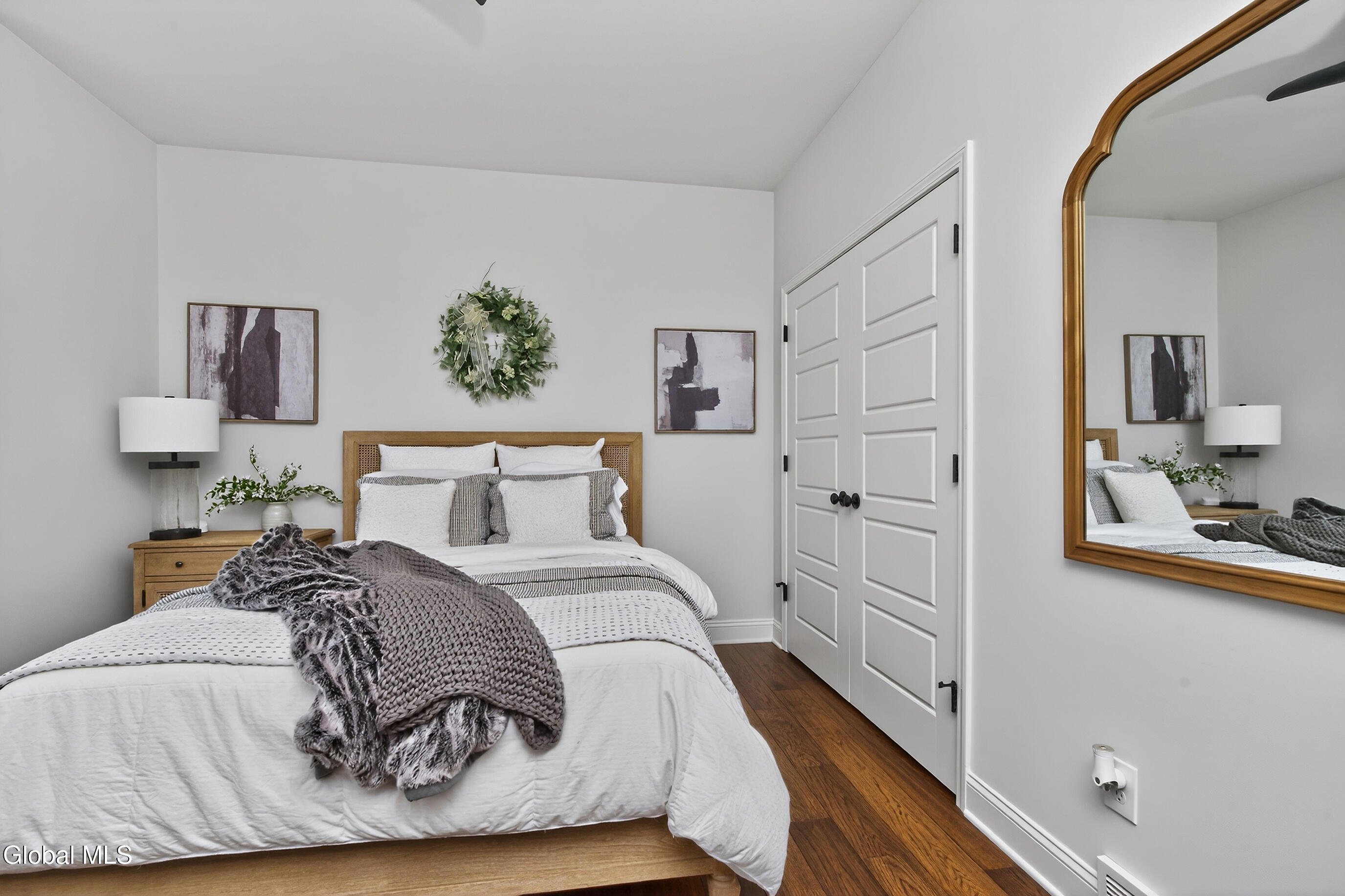 18 Bernie Loop Troy NY 12180