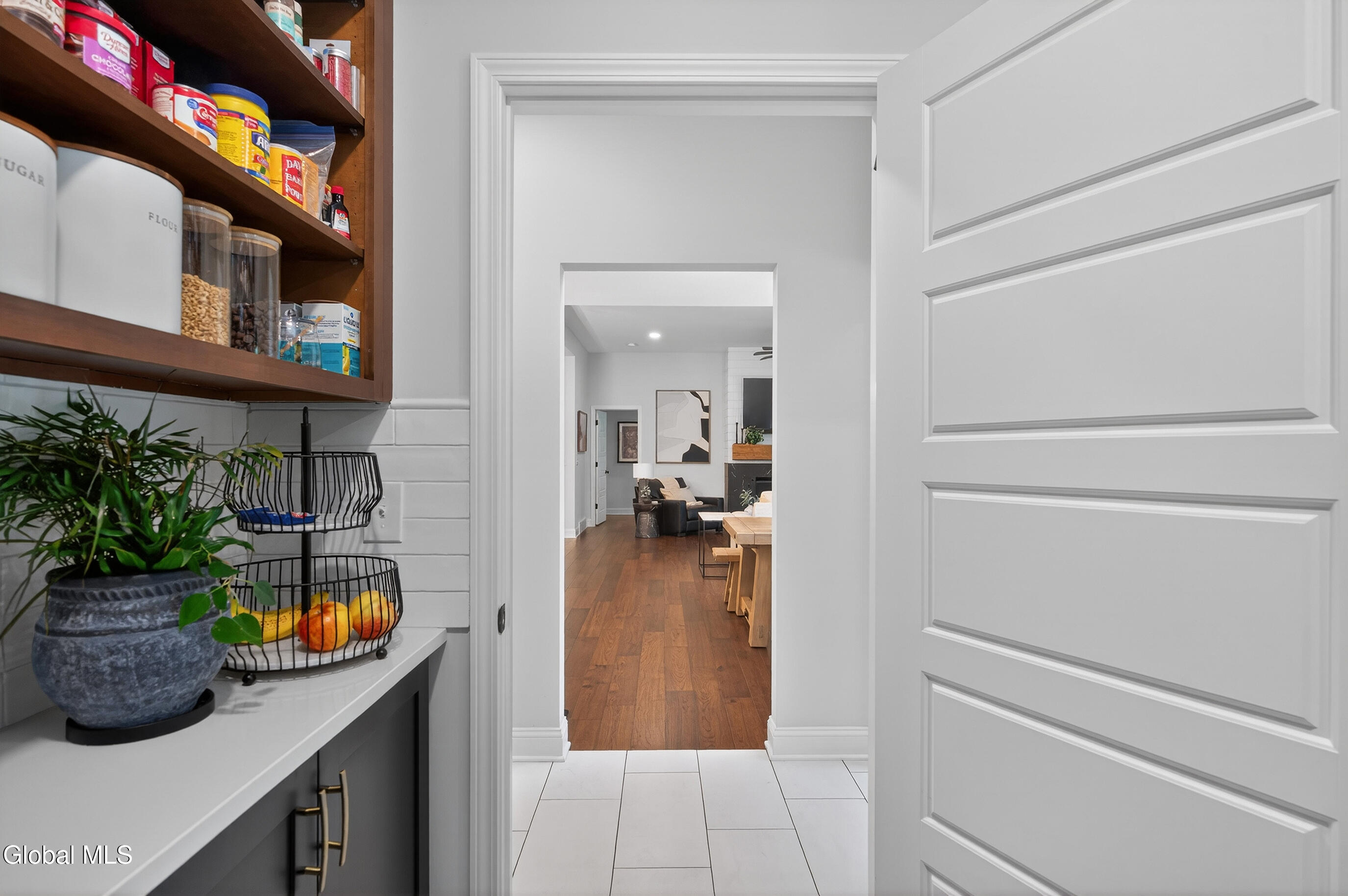 18 Bernie Loop Troy NY 12180