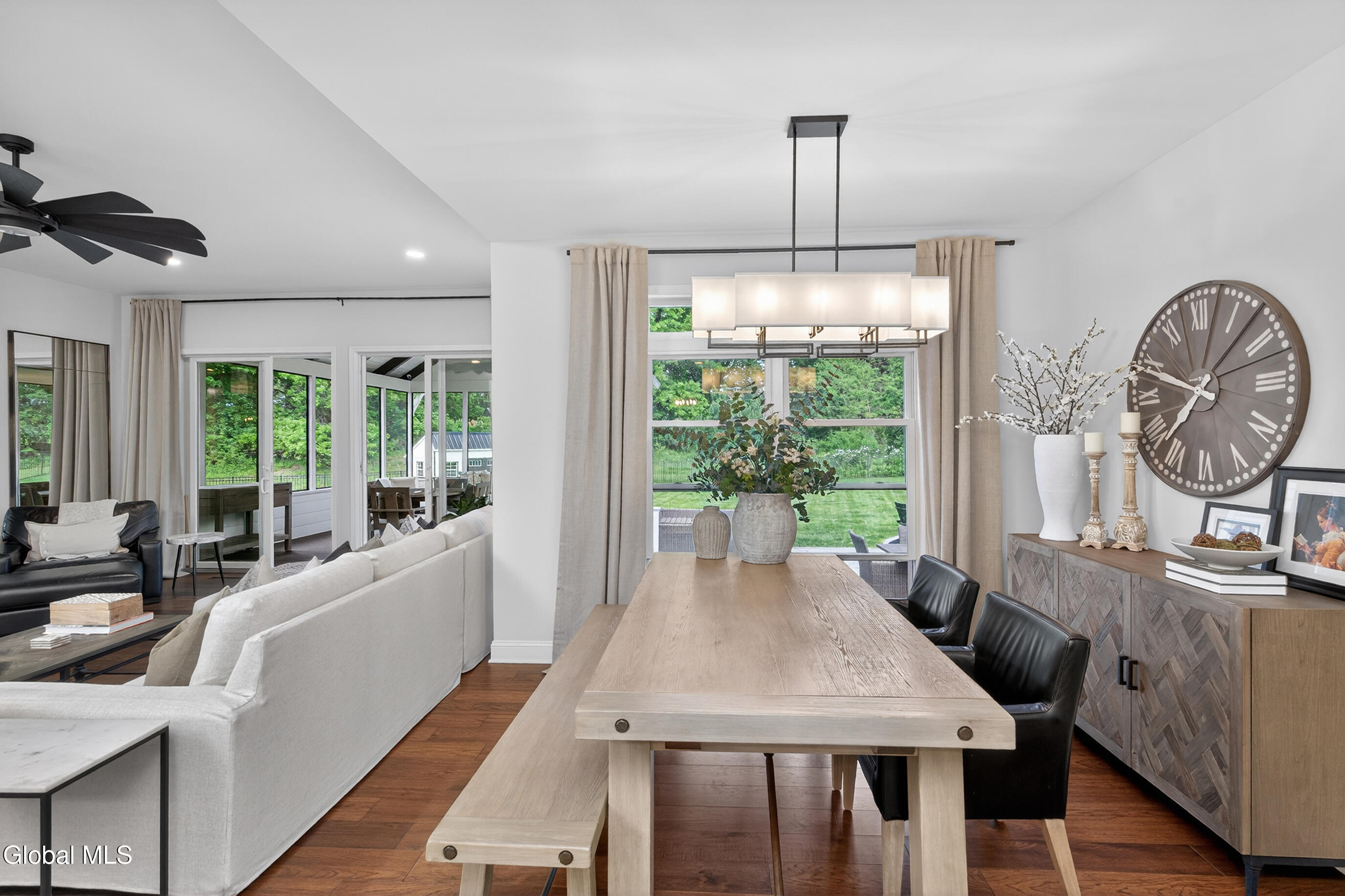 18 Bernie Loop Troy NY 12180