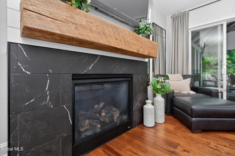 18 Bernie Loop Troy NY 12180